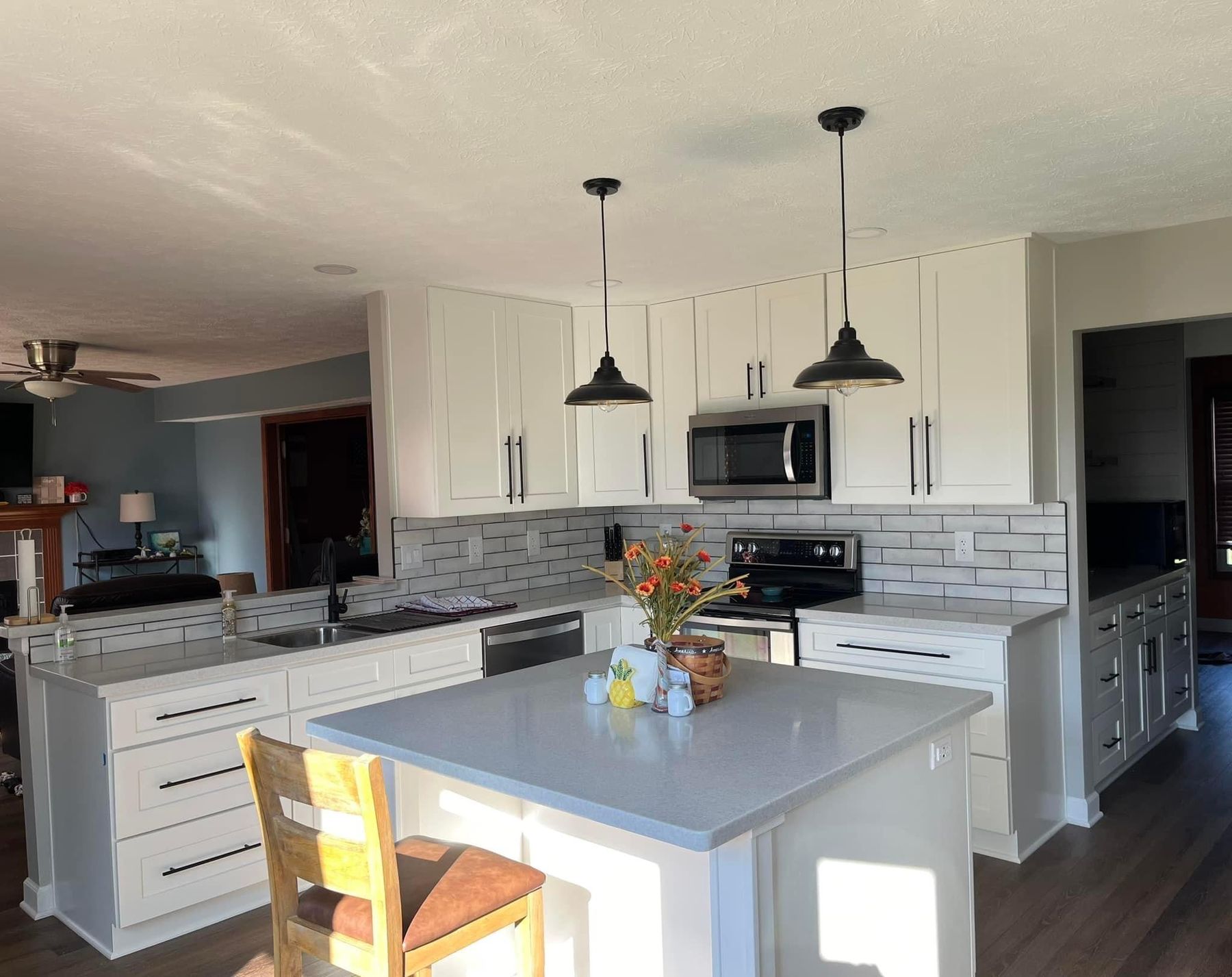Kitchen Remodeling project photo 5